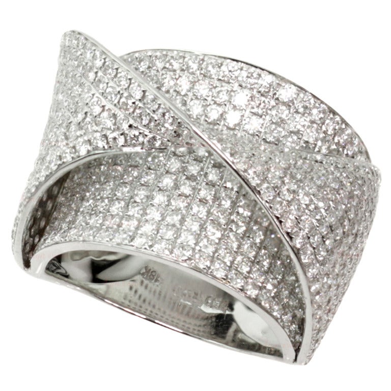 Geometric Pave Diamond White Gold Wave Ring