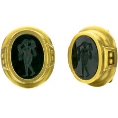 KIESELSTEIN-CORD Green Agate Intaglio Nymph Gold Earrings