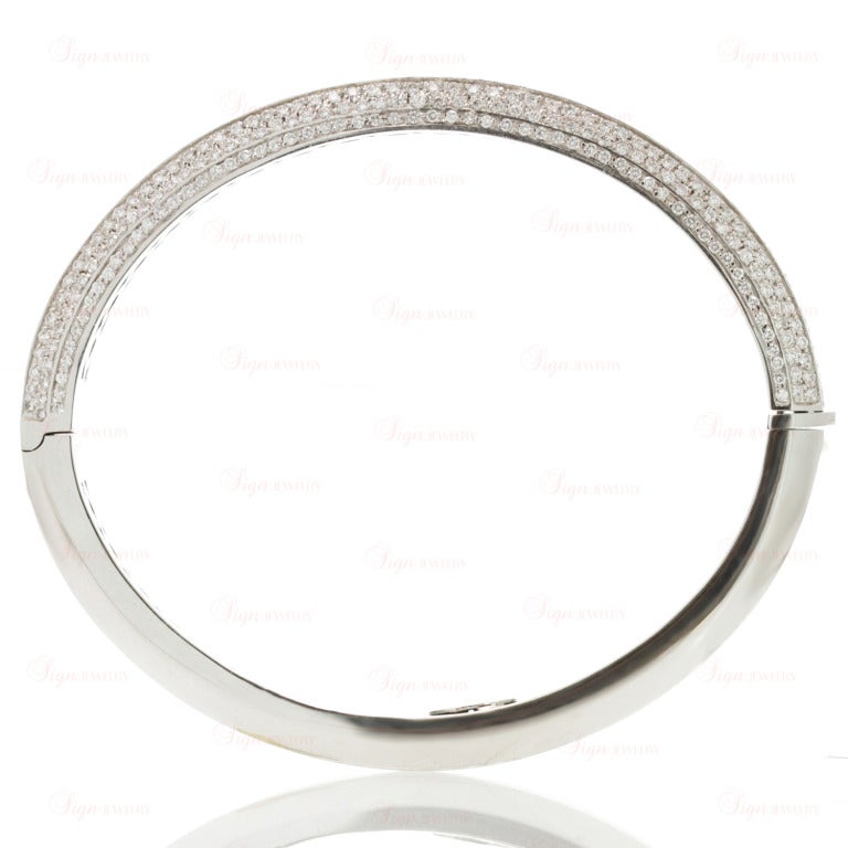 Italian Diamond White Gold Bangle Bracelet For Sale at 1stdibs