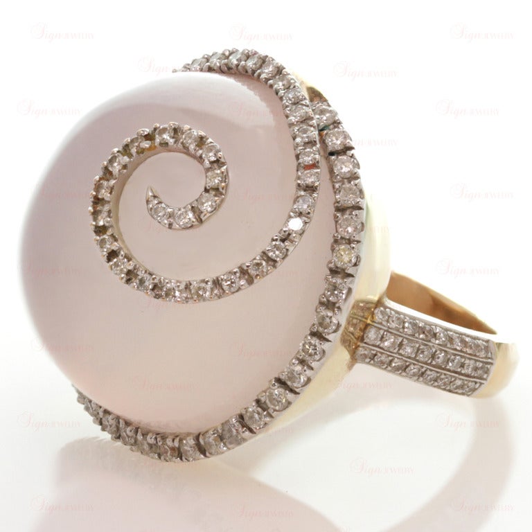 Cabochon Pink Quart Diamond Gold Cocktail Ring In Excellent Condition In New York, NY