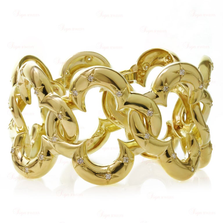 VAN CLEEF & ARPELS Alhambra Diamond Earrings, Bracelet, Necklace Yellow Gold Jewelry Set 2