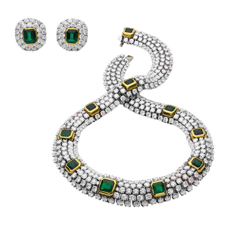 TIFFANY and CO. Extraordinary Emerald Diamond Gold Platinum Necklace