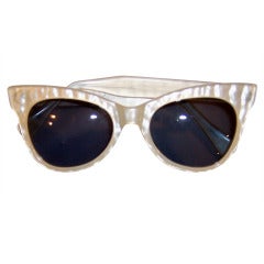 Vintage 1950's-1960's White Pearlized Sunglasses