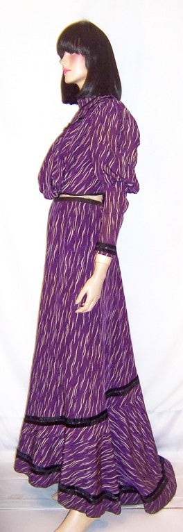 Victorian Purple & White Printed Silk Bodice & Skirt with Slight Train