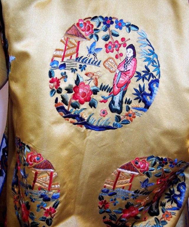 1960's Vintage Chinese Silk Hand-Embroidered Jacket & Pants Ensemble For Sale 1