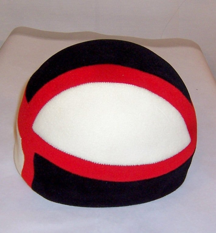 1960's Mod, Color-Blocked, Wool Felt Helmet Hat, Custom-Made For Sale 3