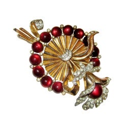 Impressive 1940's Vintage Stylized Floral Designed Brooch