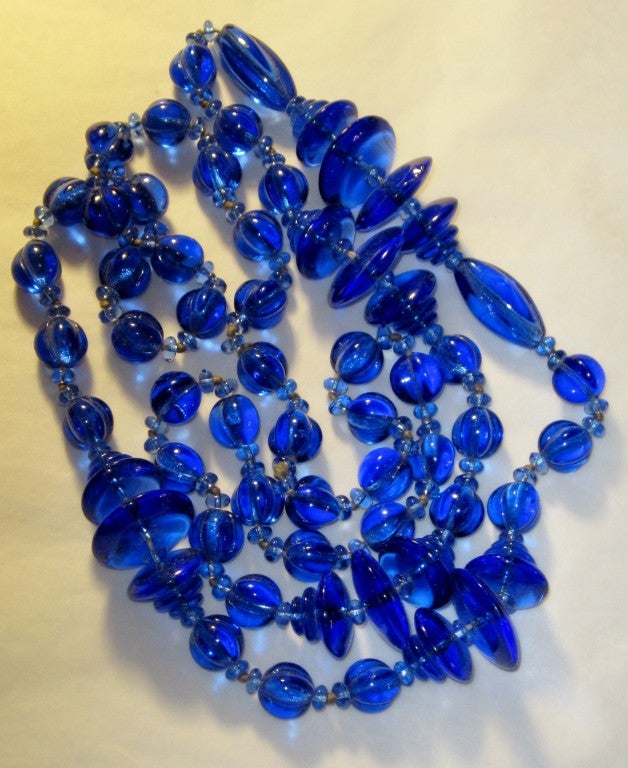 1920's Cobalt Blue Sautoir of Molded/ Poured Glass In Excellent Condition For Sale In Oradell, NJ