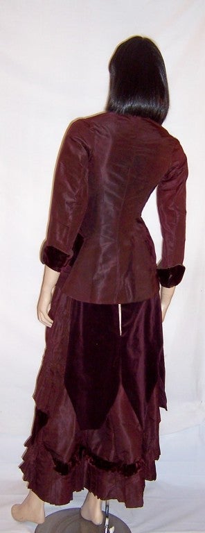 Unusual Victorian Aubergine Silk and Velvet Two Piece Ensemble In Good Condition For Sale In Oradell, NJ