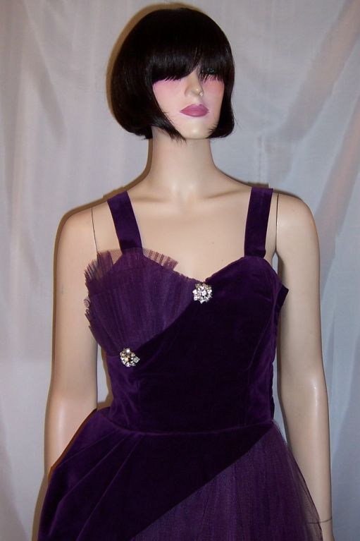 1950's Violet Tulle & Velvet Ball Gown For Sale 2