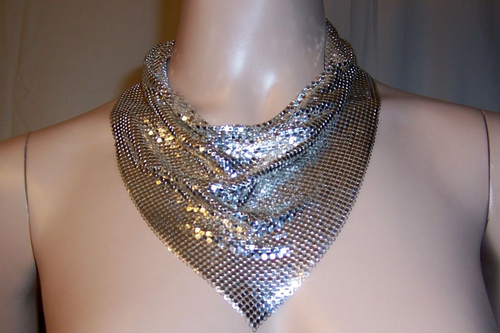 Whiting  & Davis Silver Metal Mesh Bib Necklace/Collar For Sale 2