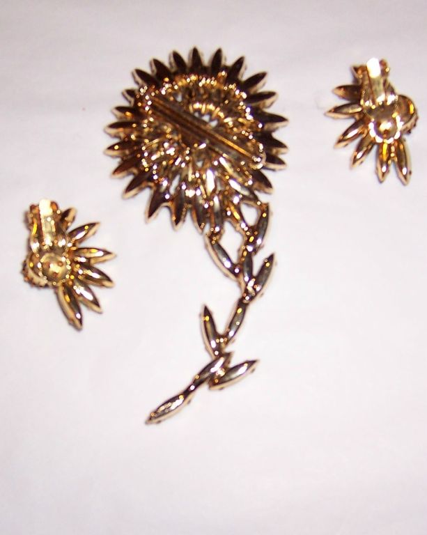 Multi-Colored Green Flower Brooch with Matching Earrings