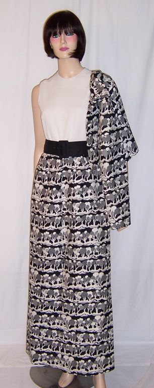 1960's Bold & Graphic Evening Gown with Matching Jacket For Sale 2
