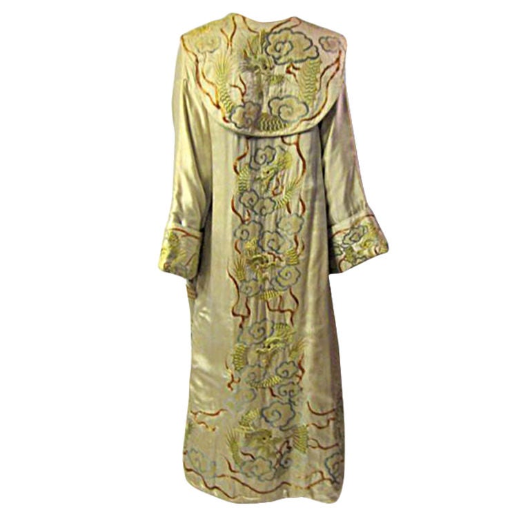 Early 20th Century Asian Hand-Embroidered Robe with Dragons For Sale