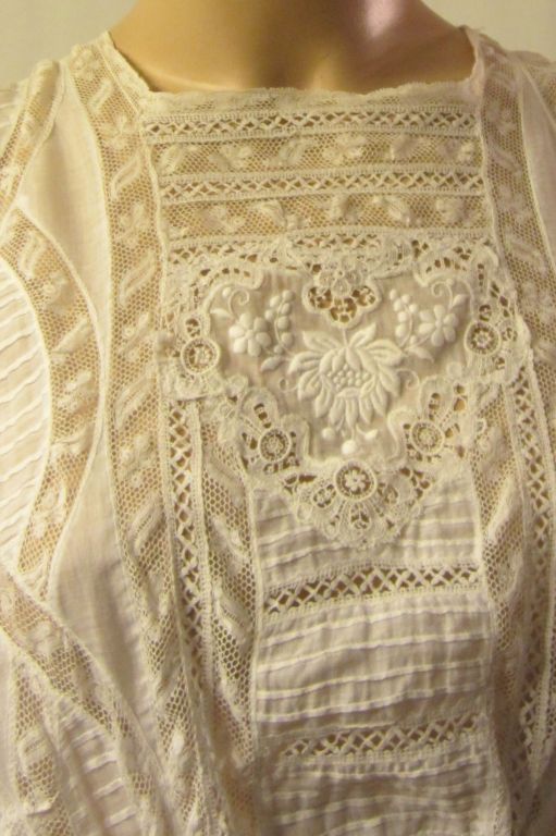 White Edwardian Tea Gown with Hand-Embroidery and Lace For Sale 4