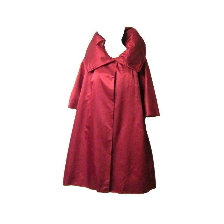 1950
s Ruby Red Silk Evening Coat with Stand-Up Collar For Sale