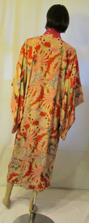 Women's 1930's Pink, Red, & Magenta Printed Silk Kimono For Sale