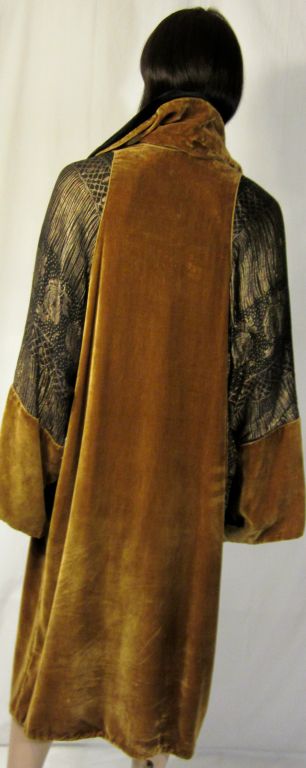1920's Deep Ochre-Colored Silk Velvet Opera Coat with Gold Lame 1