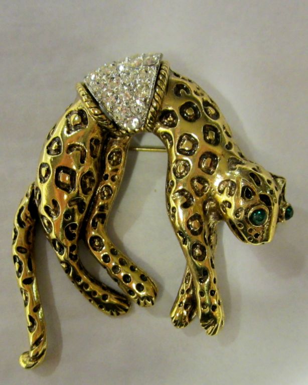 Gold-Toned Leopard Brooch with Movable Tail & Rhinestones