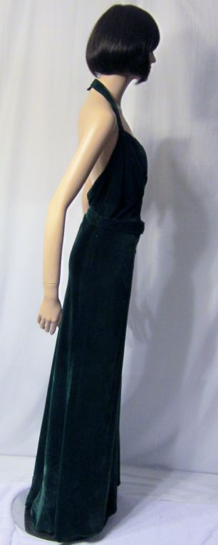 Women's 1930's Bias-Cut, Elegant & Sensuous Emerald Green Velvet Gown For Sale