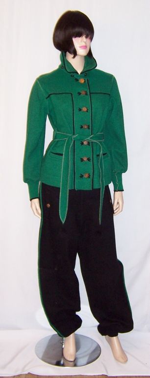 Stylish & Chic 1940's Green & Black Woolen Snowsuit