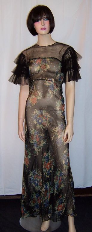 1930's Floral Printed Evening Gown on Black Background 6