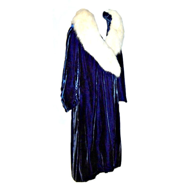 1920
s Deep Prussian Blue Silk Velvet Coat with White Fox Collar For Sale
