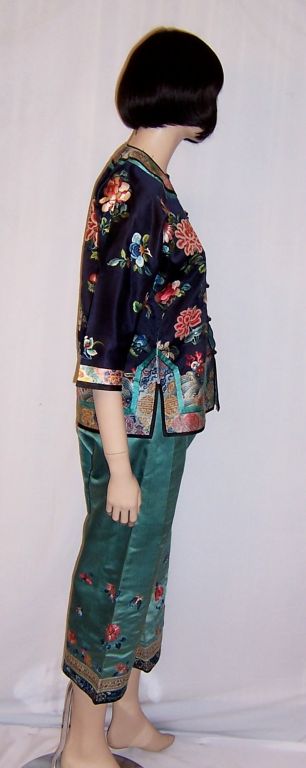Chinese Embroidered Jacket/Matching Pants with Forbidden Stitch In Excellent Condition For Sale In Oradell, NJ