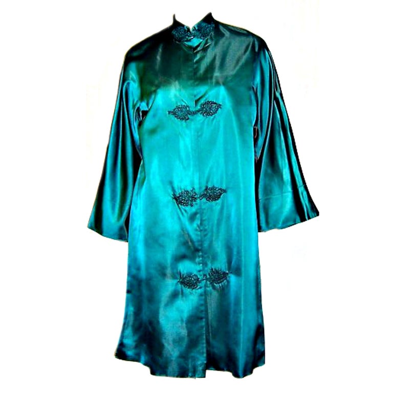 A Mandarin of Hong Kong Original-Teal Silk Chinese Robe For Sale