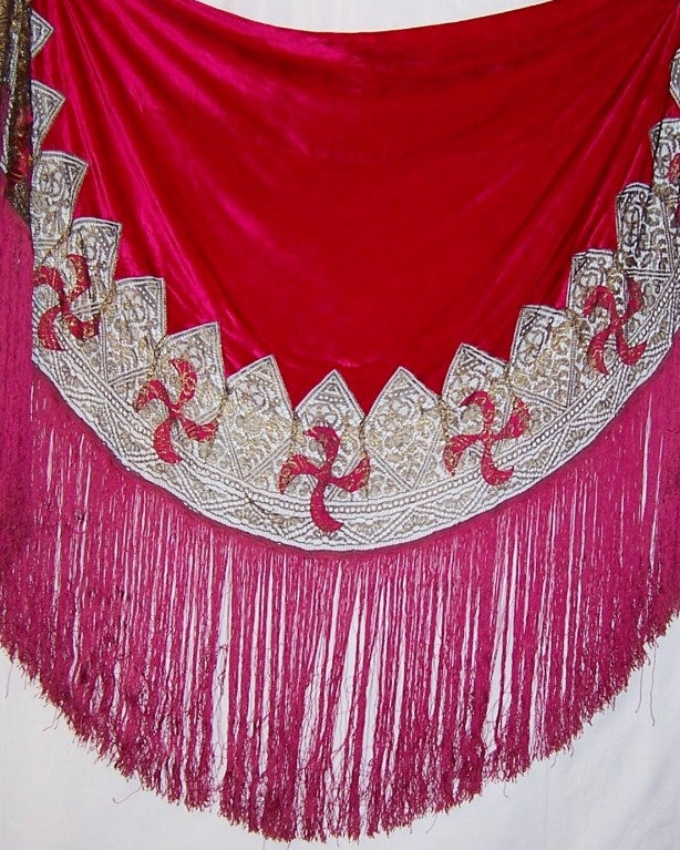 Most Magnificent 1920's Cerise Silk Velvet Shawl/Metallic Lace For Sale 3