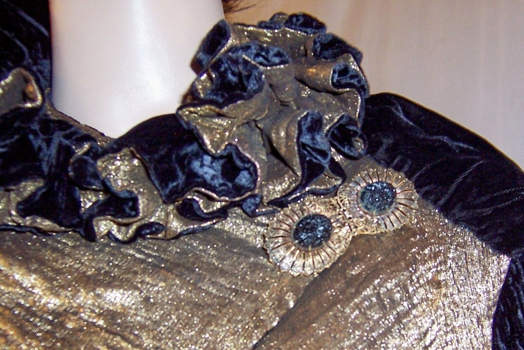  Art Deco Black Silk Velvet & Gold Lame Coat For Sale 4