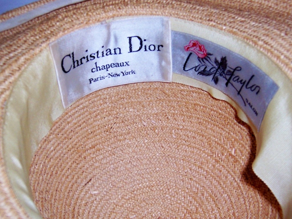 Christian Dior Chapeaux-Fine Straw Hat with Shasta Daisies For Sale 2