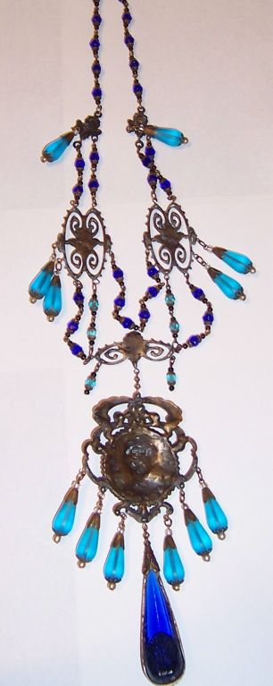 Women's Czechoslovakian Turquoise/Cobalt Blue Bib Necklace For Sale