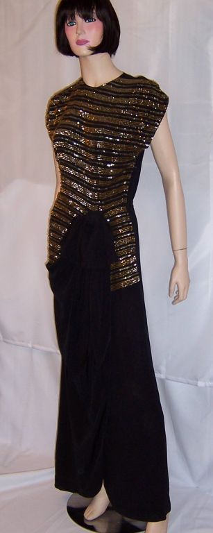 1940's Black Crepe & Gold Sequined Gown For Sale 3