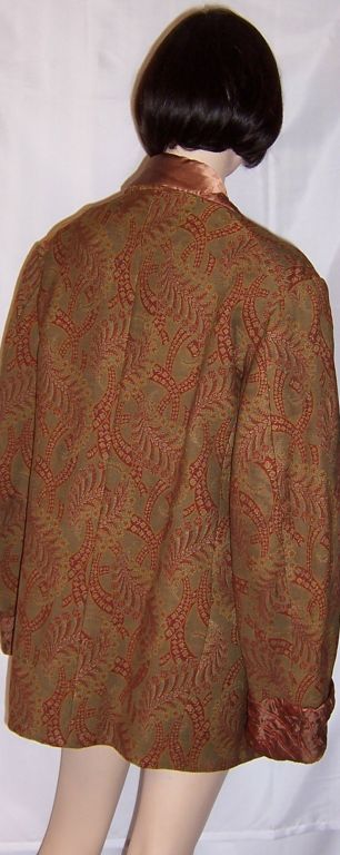 Mens-Victorian Era- Paisley Jacket with Satin Trim In Good Condition For Sale In Oradell, NJ