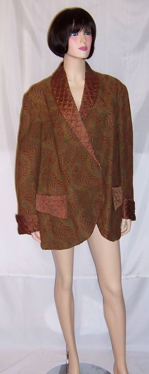 Mens-Victorian Era- Paisley Jacket with Satin Trim For Sale 4