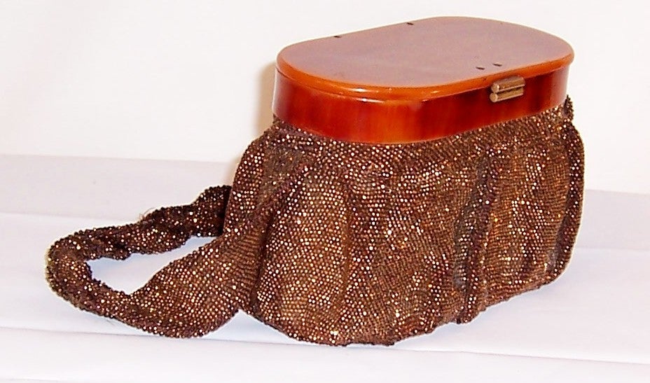 1940's Bronze Colored Beaded, Oval-Shaped, Handbag/ Bakelite Lid For Sale 1
