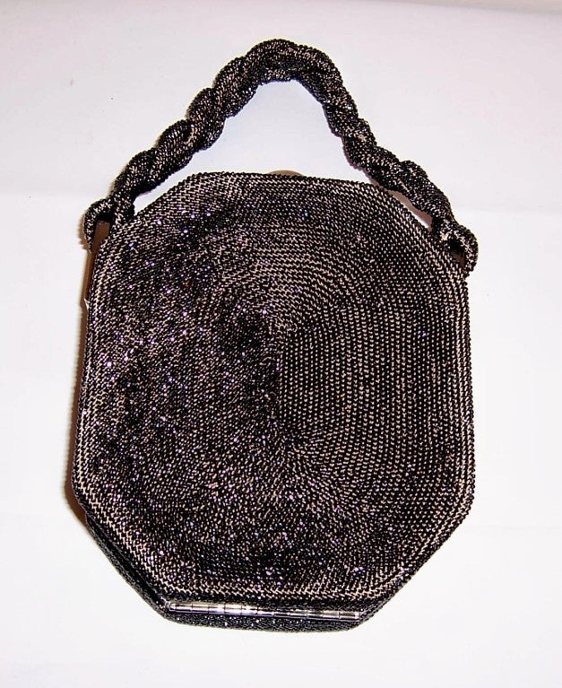 1940's Charcoal Gray Glass Beaded Handbag-Silver-Toned Frame For Sale 1