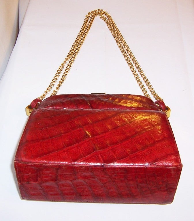 1940's Red Alligator Handbag with Double Gold  Chain Handles For Sale 1