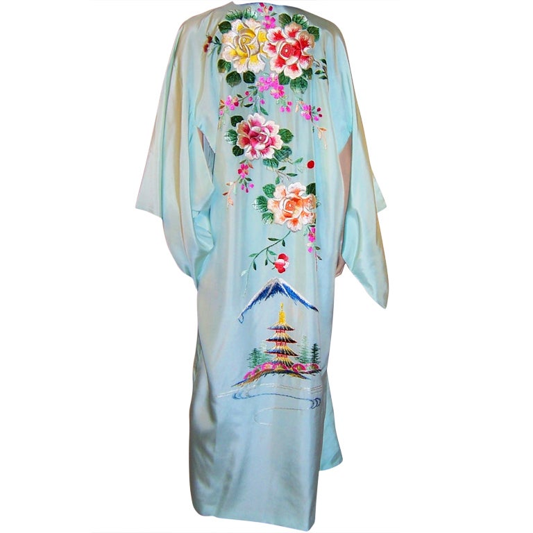 Japanese Hand-Embroidered Mint Green Silk Kimono For Sale