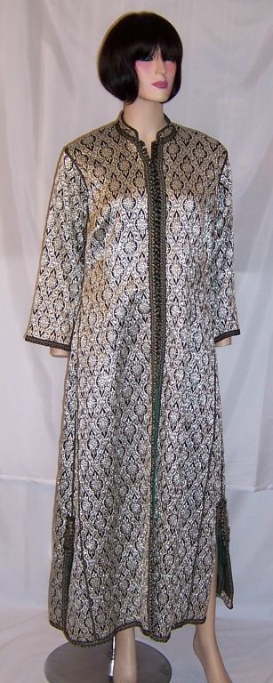 1920's Black & Silver Metallic/Lame Indian Robe For Sale 3