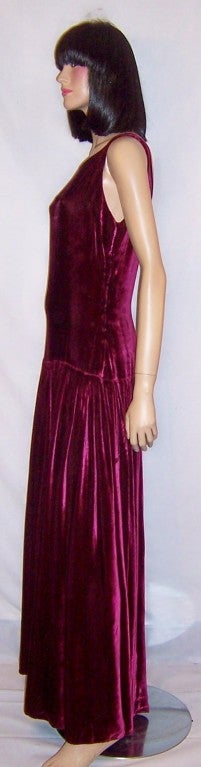Luscious Deep Red Raspberry Silk Velvet Floor Length Gown For Sale 2