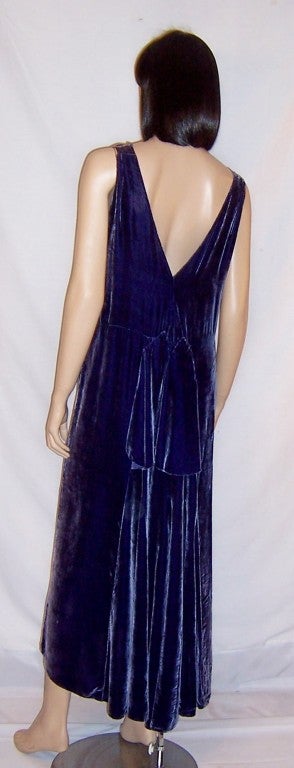 1920's Jewel-Toned Plum Colored Silk Velvet Evening Gown For Sale 1