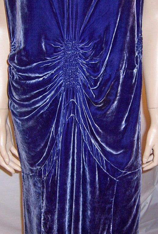 1920's Jewel-Toned Plum Colored Silk Velvet Evening Gown For Sale 3