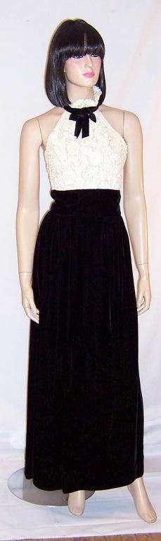 Romantica by Victor Costa-White Lace & Black Velvet Gown