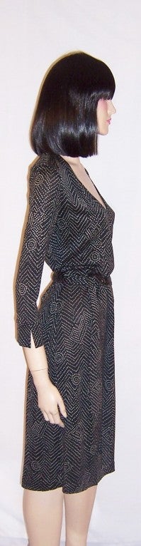 Diane von Furstenberg-Black & White Printed Wrap Dress for Scoop For Sale 1