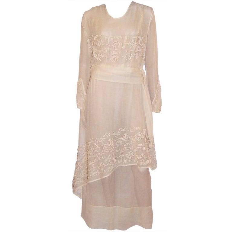 Edwardian  Ivory  Silk Chiffon Tea Gown in Art & Crafts Style For Sale