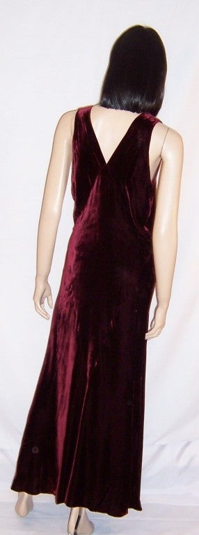 1930's Deep Burgundy Silk Velvet Gown & Matching Bolero For Sale 2