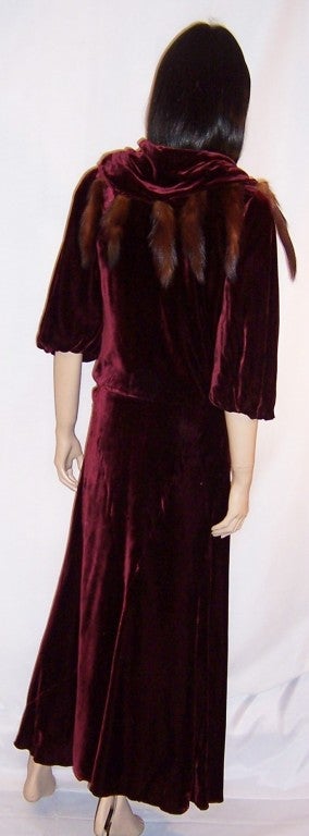 1930's Deep Burgundy Silk Velvet Gown & Matching Bolero For Sale 4