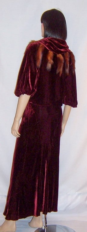1930's Deep Burgundy Silk Velvet Gown & Matching Bolero For Sale 6
